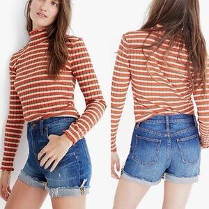 Madewell Women’s High-Rise Denim Shorts Medium Wash Size 26 Cuffed Raw Hem